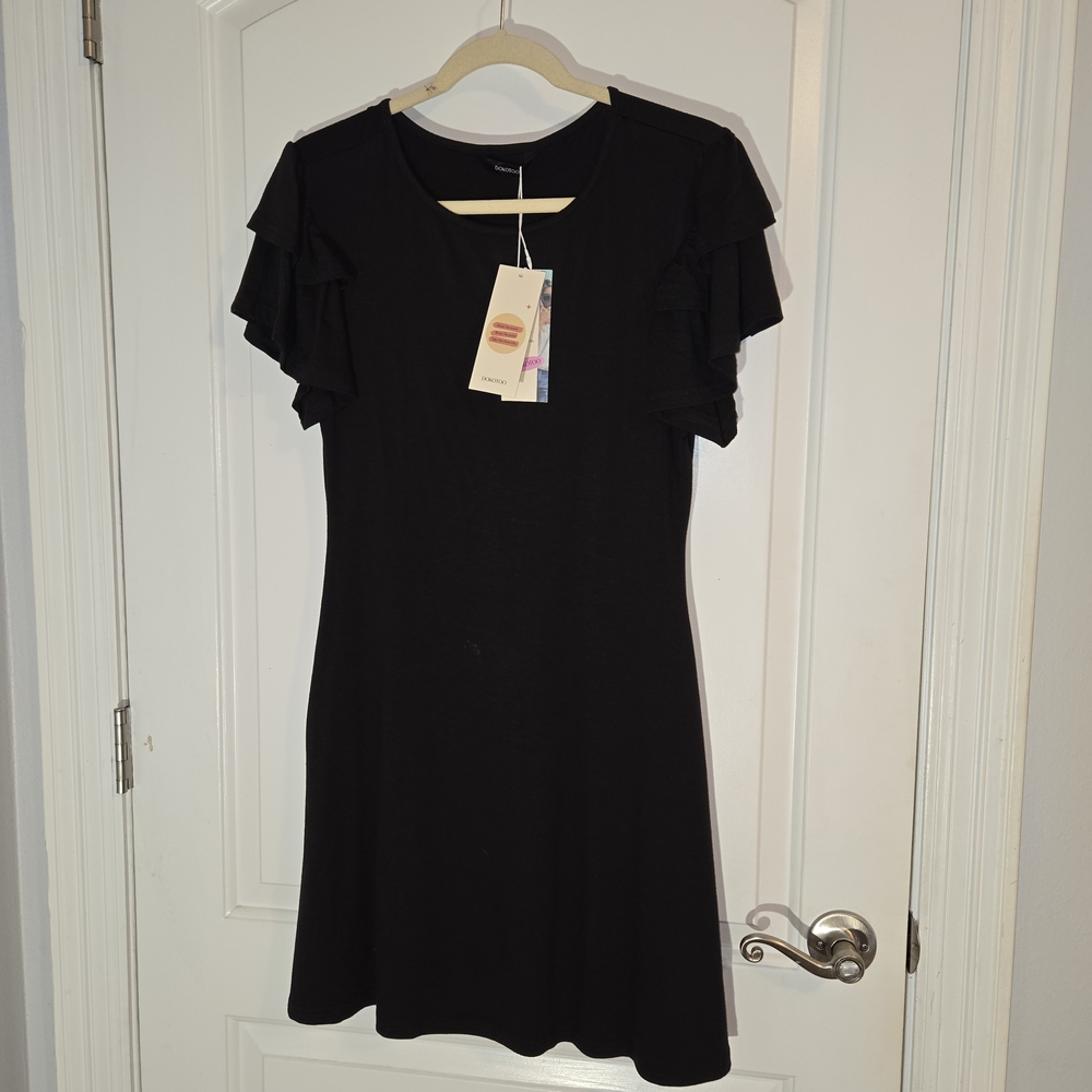 Elegant Black Ruffle Sleeve Dress